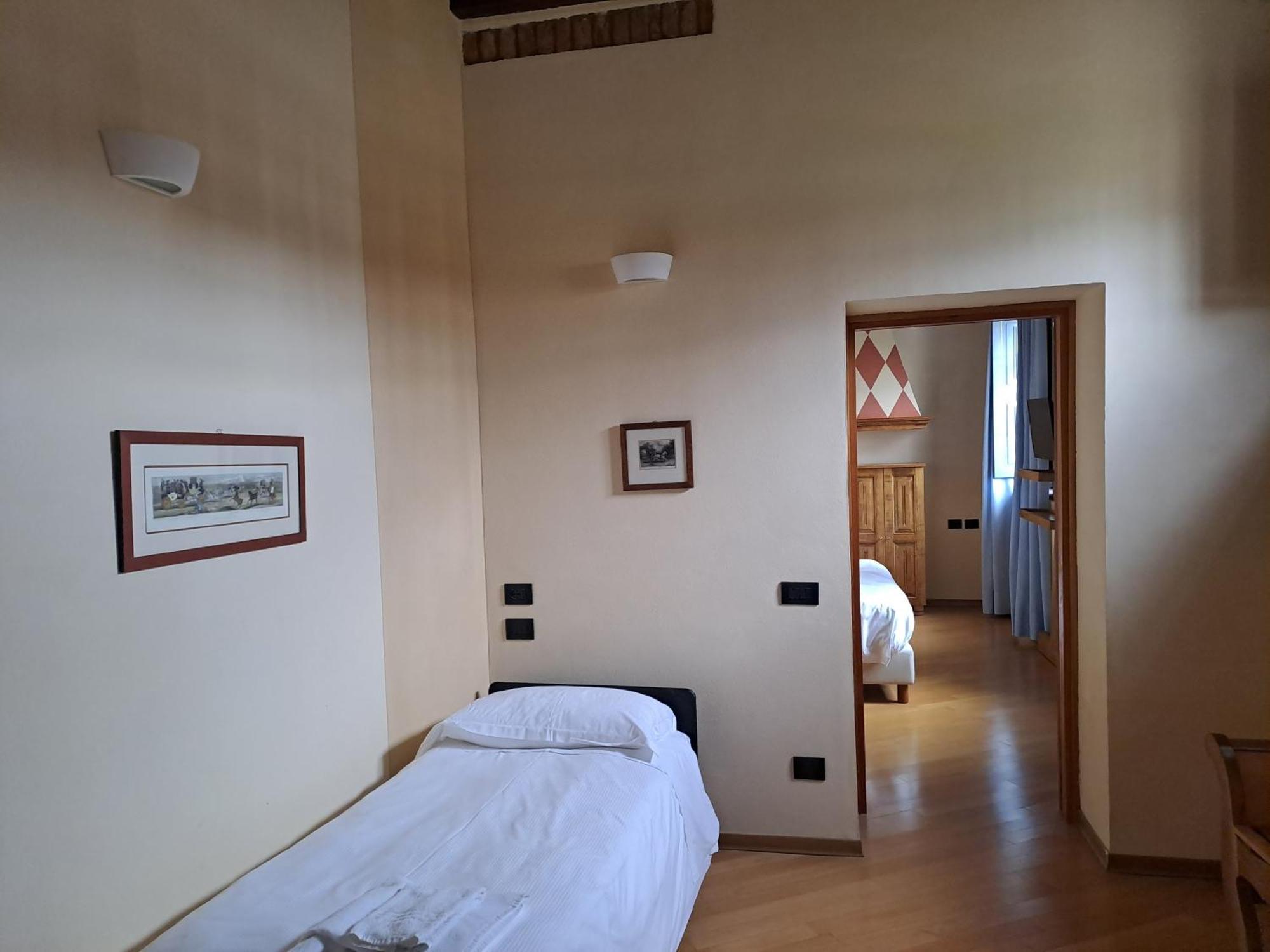 Agriturismo Cascina Farisengo Stagno Lombardo Exterior foto
