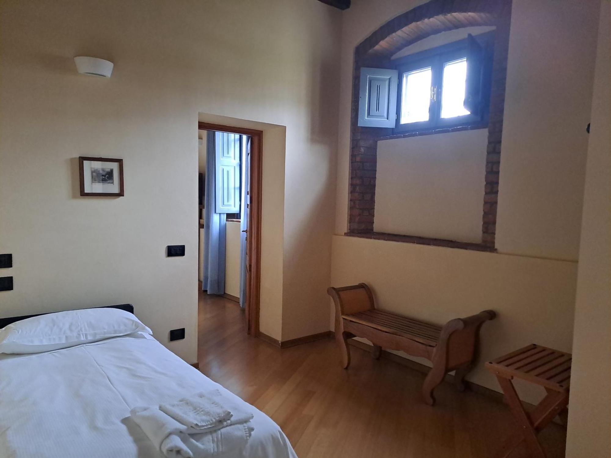 Agriturismo Cascina Farisengo Stagno Lombardo Exterior foto